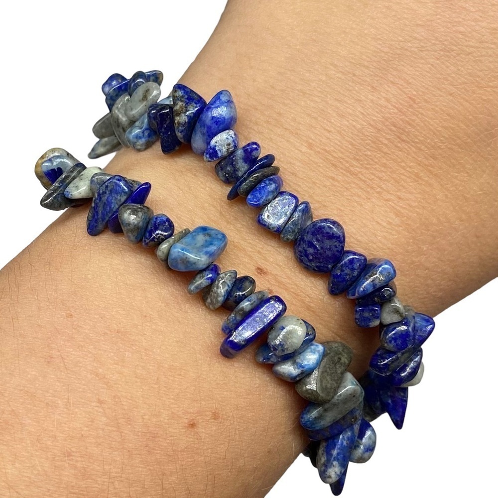 Lapis Lazuli Gemstone Chips Beaded Stretch Bracelet - Picture 7 of 7